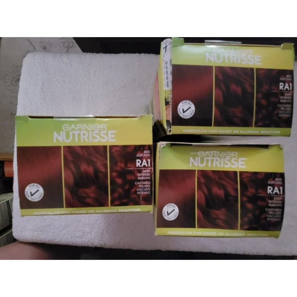 Garnier Nutrisse Ultra Color Nourishing Hair Color Creme Red Autumn RA1 3 Boxes